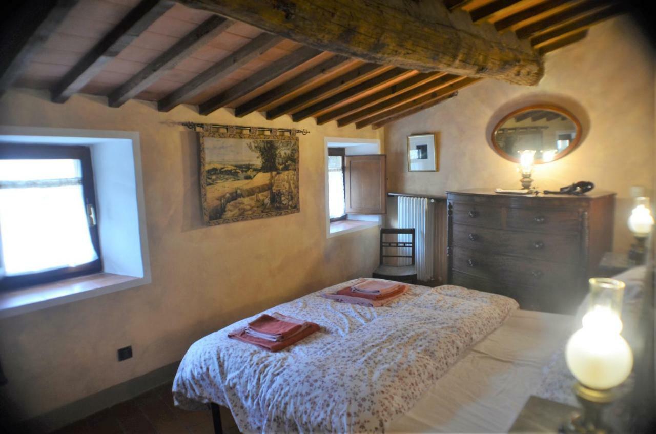 Il Mirtillo - A Truly Magical Place In The Heart Of Tuscany, Nestled In A Medieval Village Chianni Bagian luar foto