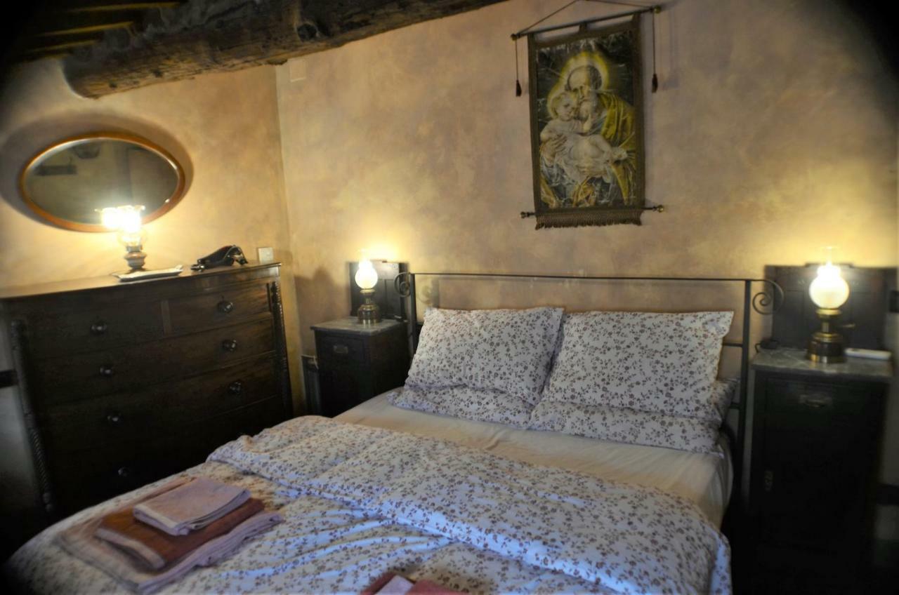 Il Mirtillo - A Truly Magical Place In The Heart Of Tuscany, Nestled In A Medieval Village Chianni Bagian luar foto